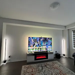  Villa Brand New 4 Bedroom By Airport!